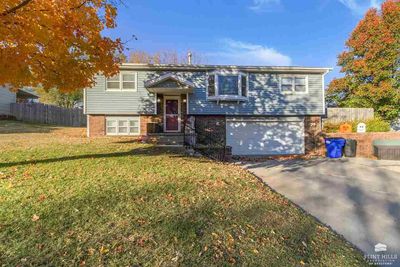 204 Robin Hood Drive, House other with 3 bedrooms, 2 bathrooms and null parking in Junction City KS | Image 1