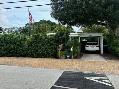 824 Se 12th St, House other with 2 bedrooms, 2 bathrooms and null parking in Fort Lauderdale FL | Image 1