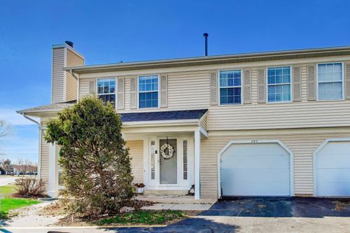 595 East Ave, Streamwood, IL, 60107-2207 | Card Image