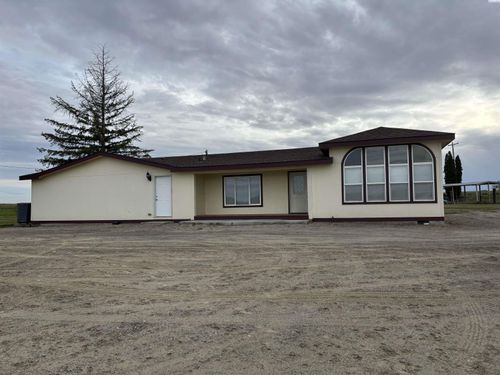 5803 Taylor Flats Rd, Pasco, WA, 99301-8852 | Card Image