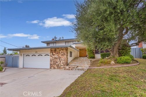  Conchita Way, Tarzana, CA, 91356 | Card Image