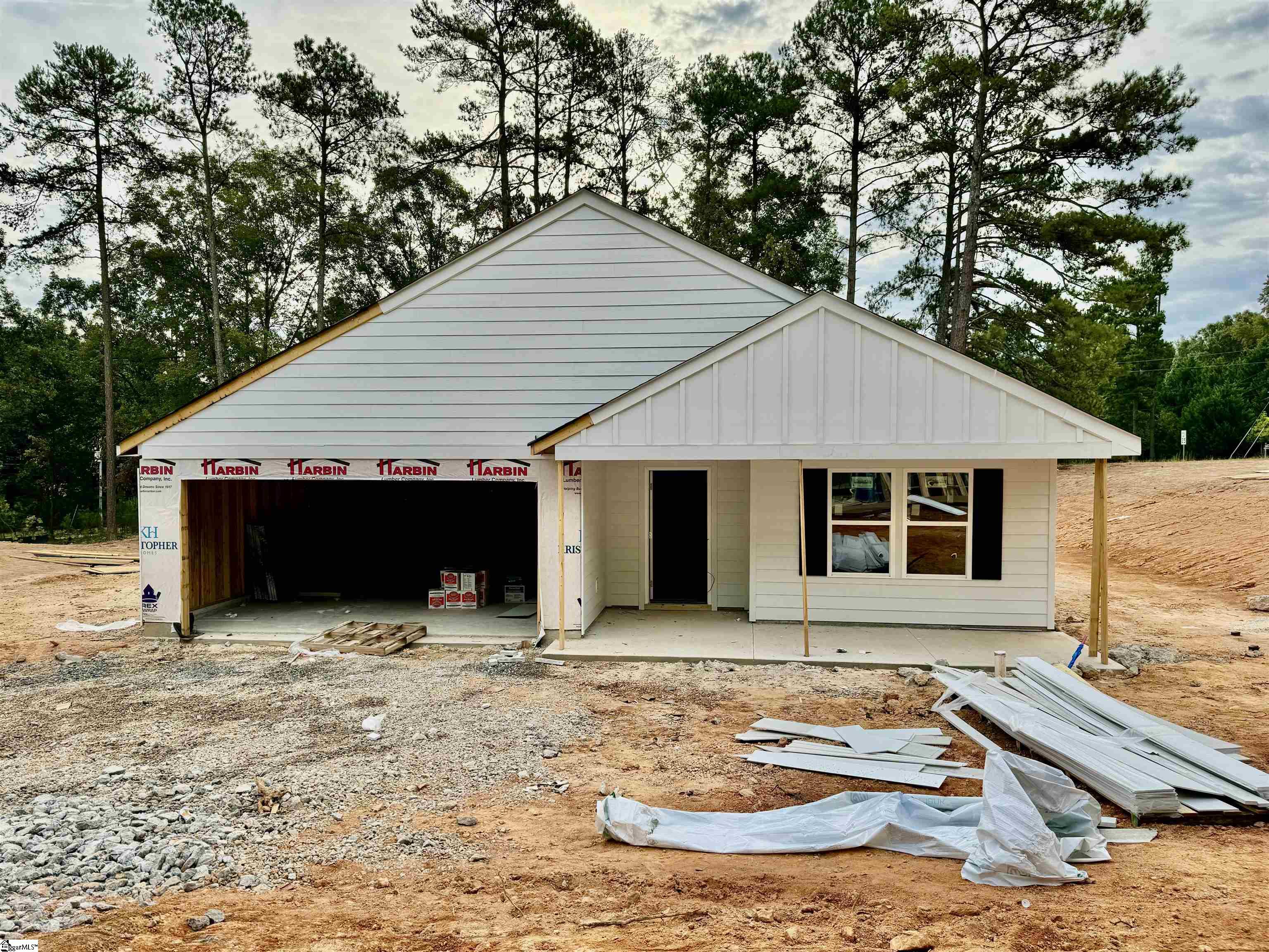 Woodfield Ave, Fountain Inn, SC 29644