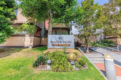 421 S Van Ness, Los Angeles, CA, 90020 | Card Image