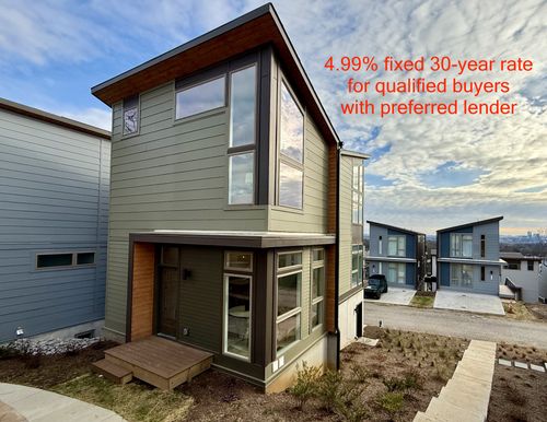 3017 Edwin Cir, Nashville, TN, 37207-5242 | Card Image