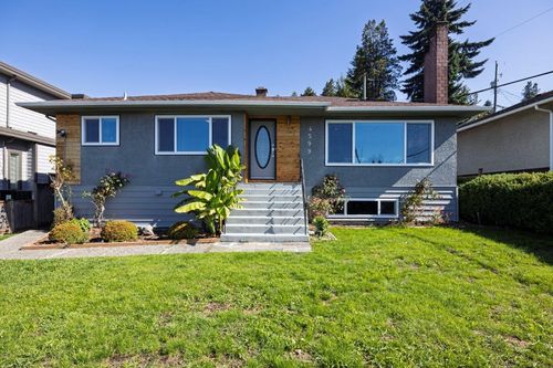 4599 Sunland Pl, Burnaby, BC, V5J3A3 | Card Image