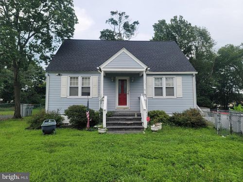 741 S East Ave, Vineland, NJ, 08360-5820 | Card Image