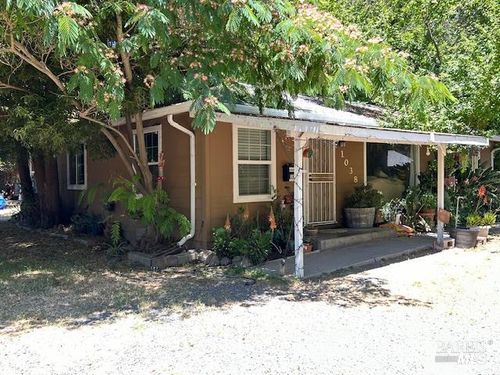 1038 Johnston St, Napa, CA, 94558-5533 | Card Image