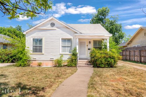 889 Beech St, Abilene, TX, 79601-4042 | Card Image