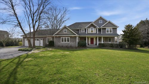 15A Brushy Neck Ln, Westhampton, NY, 11977-1337 | Card Image