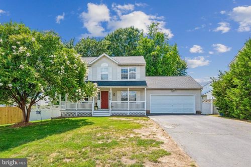 12006 Wales Dr, FREDERICKSBURG, VA, 22407-7384 | Card Image