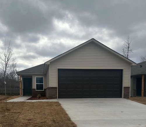 10716 Mason Dr, North Little Rock, AR, 72113-7878 | Card Image