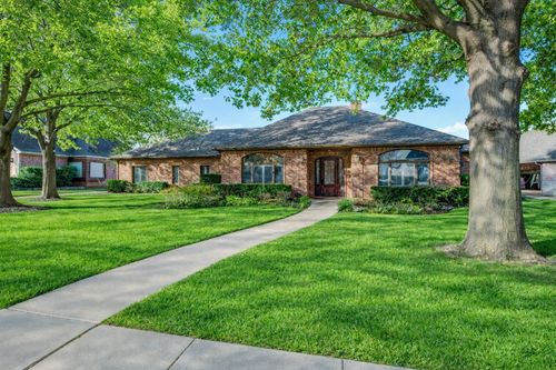 3504 Belmont St, Denton, TX, 76210-8582 | Card Image