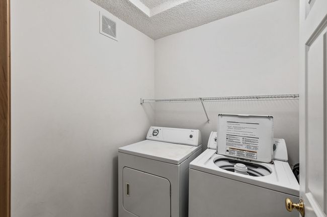 Upper level laundry room | Image 14