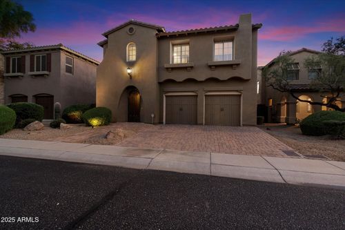 3973 E Hummingbird Ln, Phoenix, AZ, 85050-5423 | Card Image