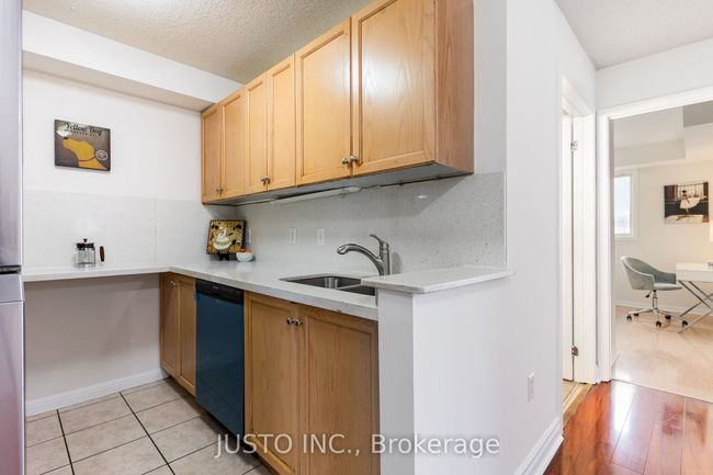 407 - 5235 Finch Ave E, Condo with 3 bedrooms, 2 bathrooms and 1 parking in Scarborough ON | Image 8
