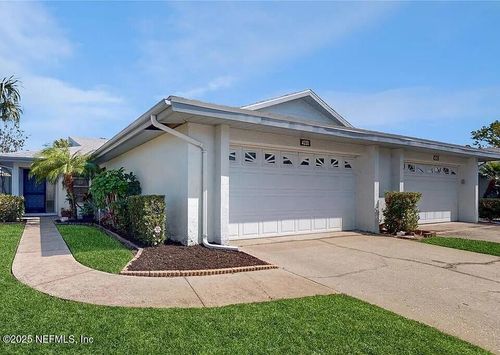 4201 Center Gate Ln, Sarasota, FL, 34233-1631 | Card Image