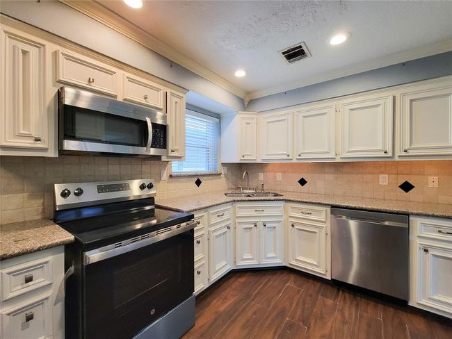 5535 Enchanted Timbers Dr, House other with 4 bedrooms, 3 bathrooms and 2 parking in Humble TX | Image 11