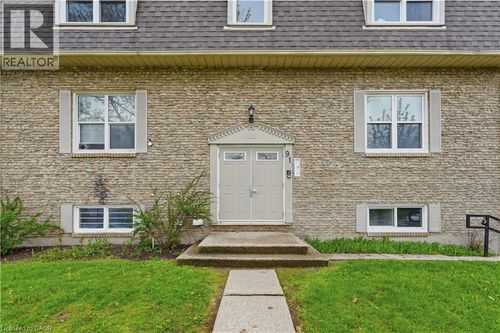 3-91 Westmount Rd N, Waterloo, ON, N2L5G5 | Card Image