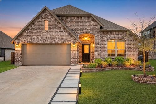 414 Feller Dr, Josephine, TX, 75173-8572 | Card Image