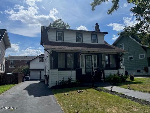 24 Tillinghast Ave, Menands, NY, 12204-2312 | Card Image