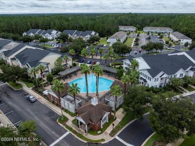 612 - 575 Oakleaf Plantation Parkway, Condo with 2 bedrooms, 2 bathrooms and null parking in Orange Park FL | Image 2