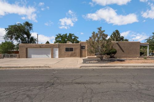801 Monroe Street Ne, Albuquerque, NM, 87110 | Card Image