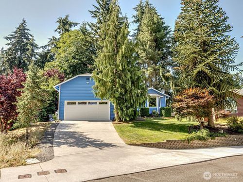 1608 Puget Dr, Everett, WA, 98203-6617 | Card Image