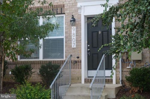 9807 Weshire Dr, UPPER MARLBORO, MD, 20774-2681 | Card Image