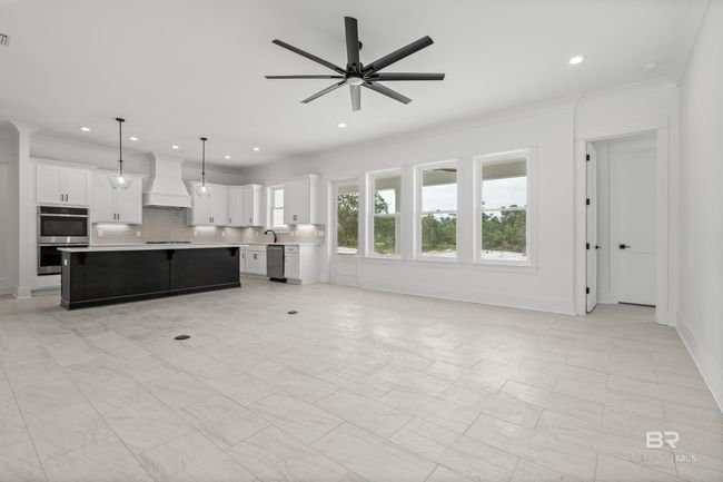 Living Room | Image 5