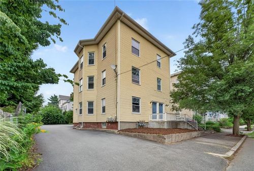 2-68 9th St, Providence, RI, 02906-2929 | Card Image