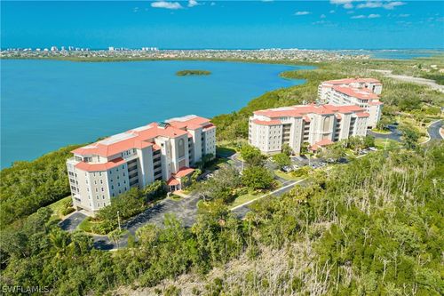 14-133 Vintage Bay Dr, MARCO ISLAND, FL, 34145-6940 | Card Image