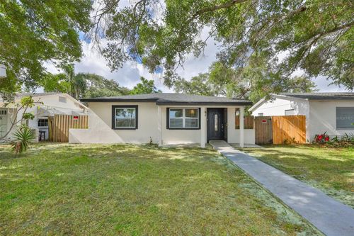 2450 40th Ave N, St Petersburg, FL, 33714-4019 | Card Image