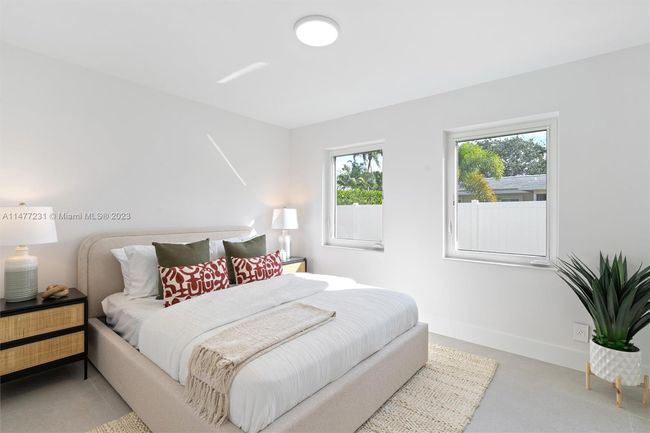 5900 Ne 21 St Ave, House other with 4 bedrooms, 3 bathrooms and null parking in Fort Lauderdale FL | Image 23