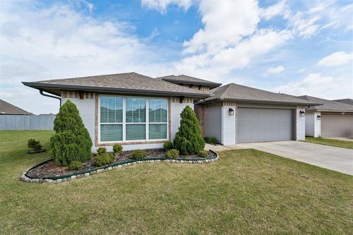 2965 184th Ter, Edmond, OK, 73012-7645 | Card Image