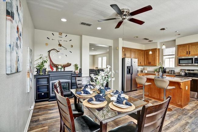 UNIT-1401 - 2878 4 Th St, Condo with 3 bedrooms, 3 bathrooms and 2 parking in Livermore CA | Image 15