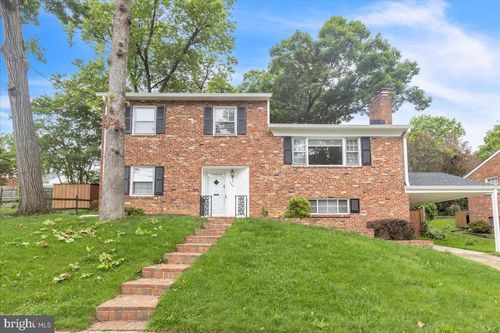 664 S Greenbrier St, ARLINGTON, VA, 22204-1243 | Card Image
