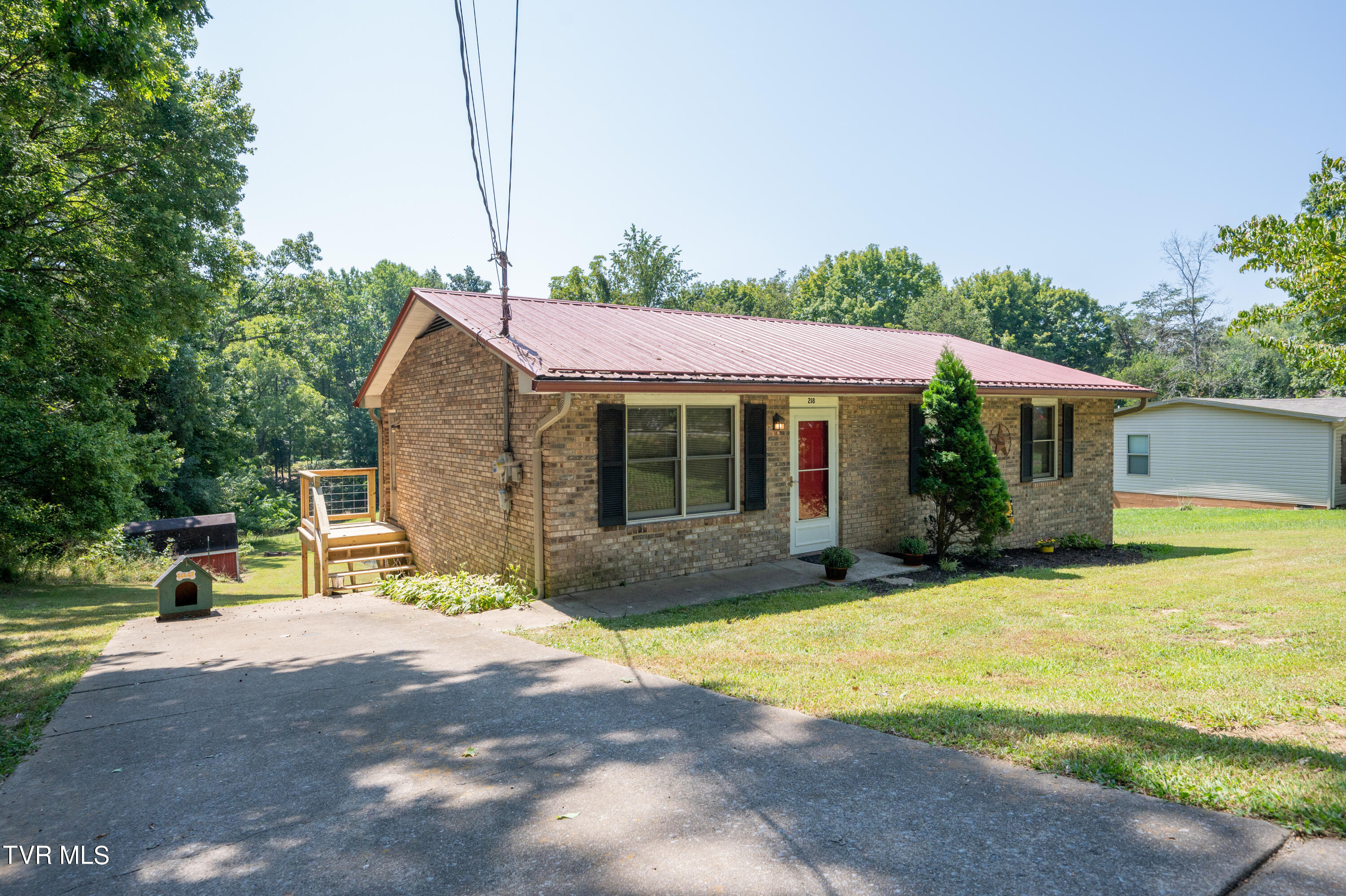 Lane St, Church Hill, TN 37642