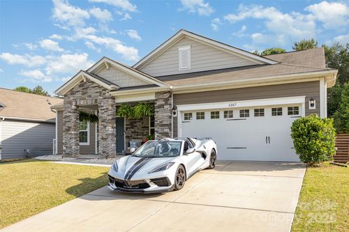 6007 Eleanor Rigby Rd, Charlotte, NC, 28278-0122 | Card Image