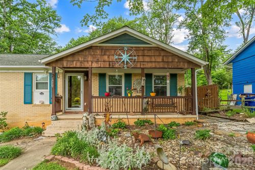 10 Oak Leaf Ln, Arden, NC, 28704-3034 | Card Image