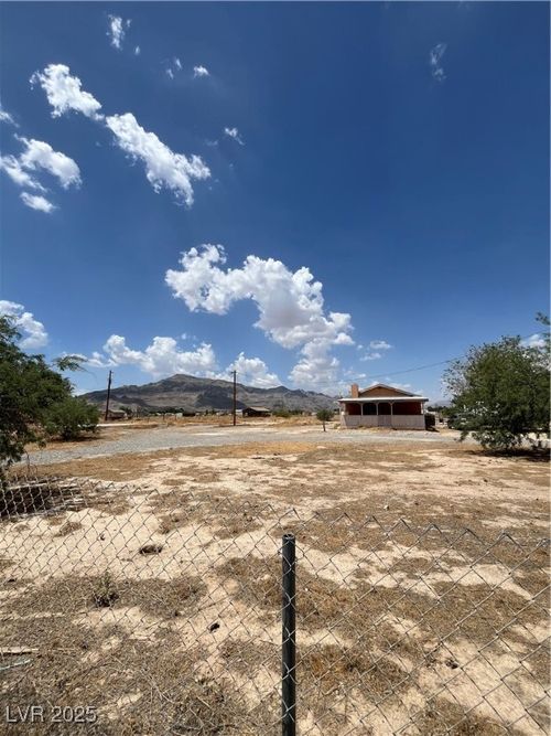 2170 Gally Rd, Pahrump, NV, 89060-2230 | Card Image