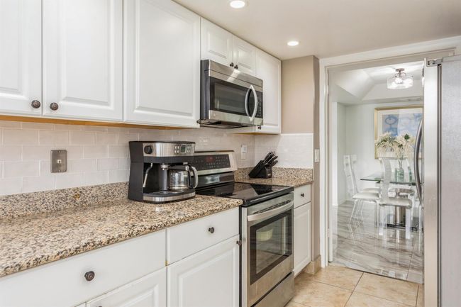 APT-403 - 3589 S Ocean Blvd, Condo with 2 bedrooms, 2 bathrooms and null parking in Palm Beach FL | Image 7