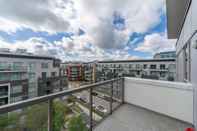 726 - 7008 River Parkway, Condo with 2 bedrooms, 2 bathrooms and 1 parking in Richmond BC | Image 24