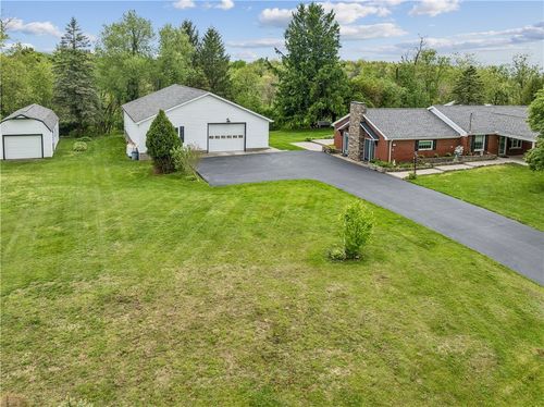 115 Lapeer Dr, Beaver Falls, PA, 15010-9761 | Card Image