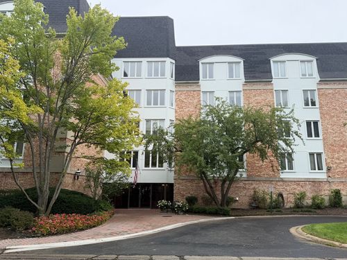 438-200 Lake Blvd, Buffalo Grove, IL, 60089-8203 | Card Image