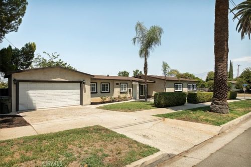 1110 Cypress Ave, Redlands, CA, 92373 | Card Image