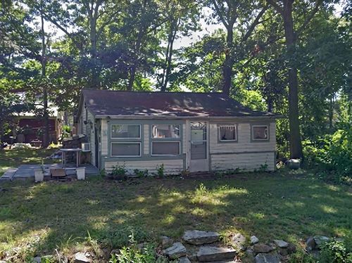 15 Coburn St, Salem, NH, 03079-1309 | Card Image