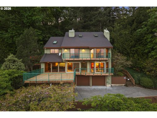 1901 Nw Couch St, Camas, WA, 98607 | Card Image