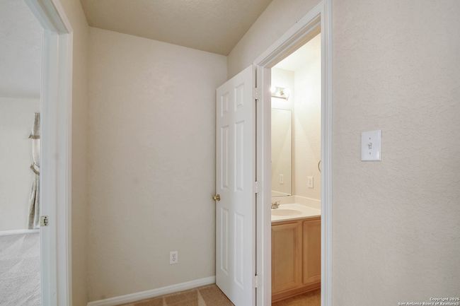 184 Springtree Gate, House other with 4 bedrooms, 3 bathrooms and null parking in Cibolo TX | Image 15