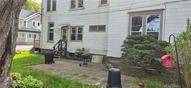 front building | Image 9