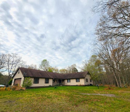 1701 Hanover Ave, Egg Harbor City, NJ, 08215-4323 | Card Image